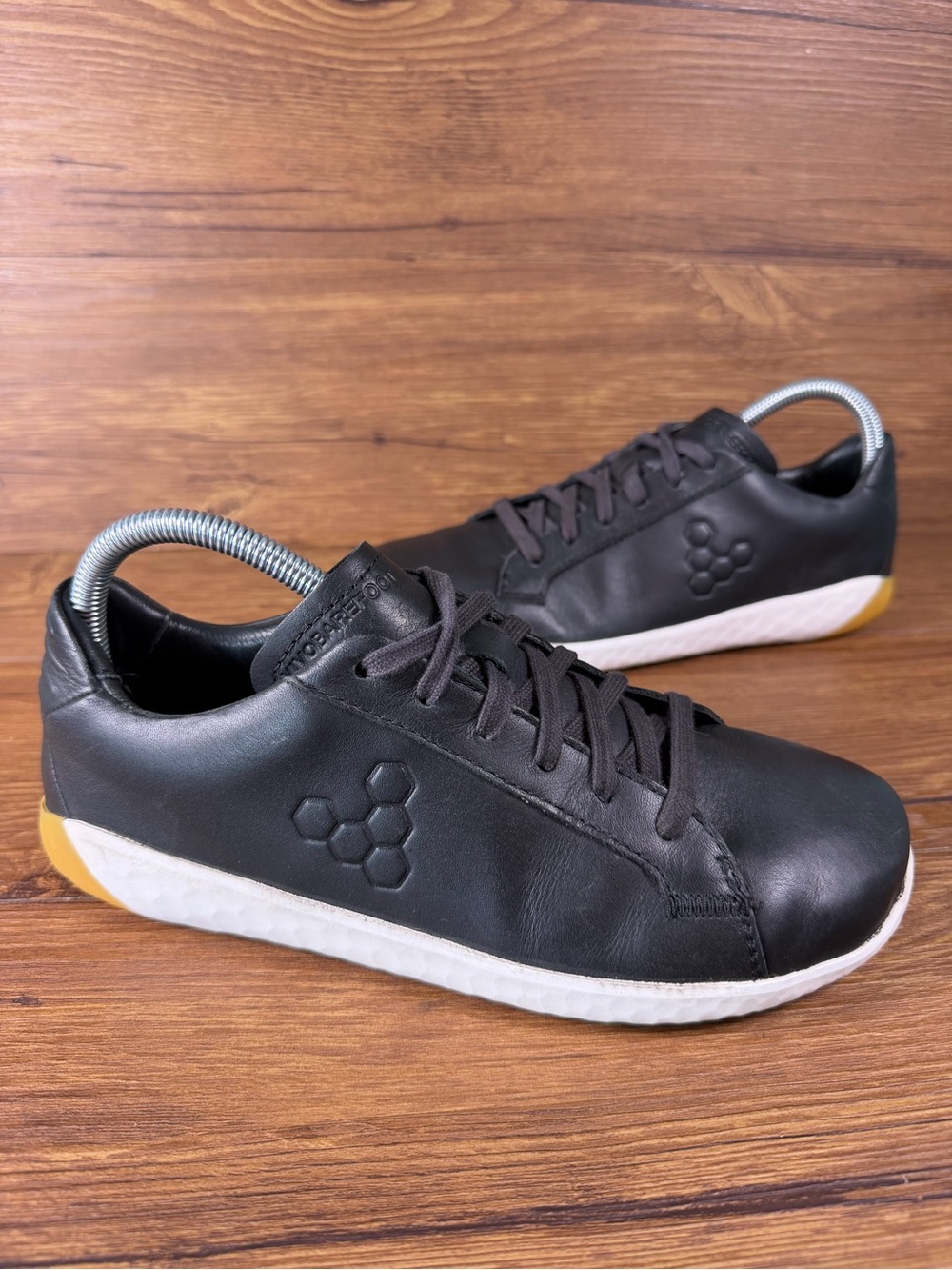 VIVOBAREFOOT Geo Court Black Leather Sneakers Women’s Size 7.5 (38) Shoes